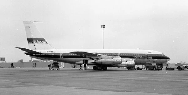 Boeing 707-138B G-AVZZ