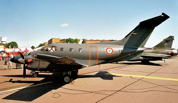 Embraer Xingu YB - 073