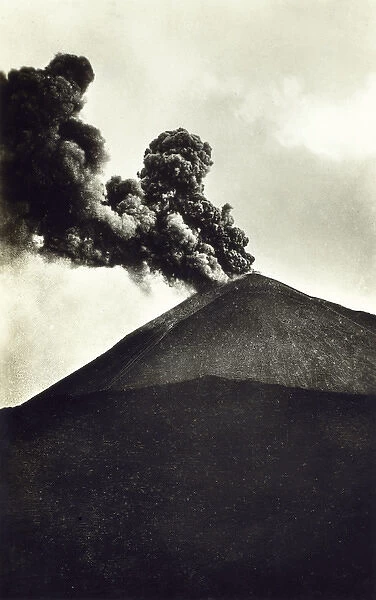 Italy - Vesuvius erupting