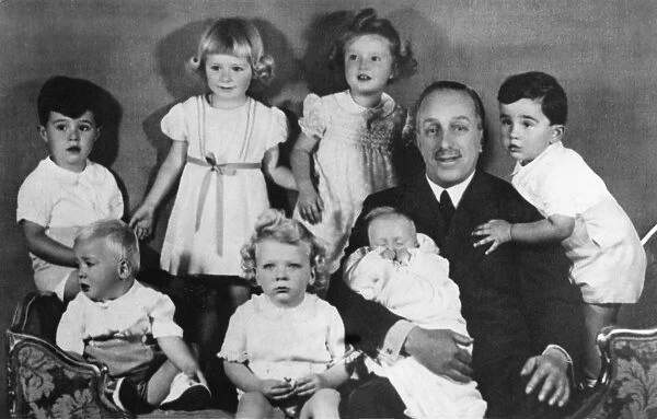 The King of Spain and his grandchildren