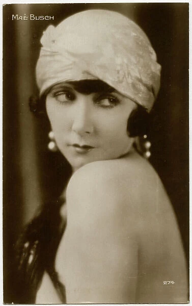 Mae Busch (1891 - 1946), Australian-born actress who worked in both silent
