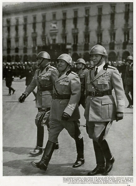 Mussolini  /  On Parade 1940