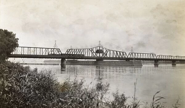 Railroad bridge over Mississippi River, Illinois, USA