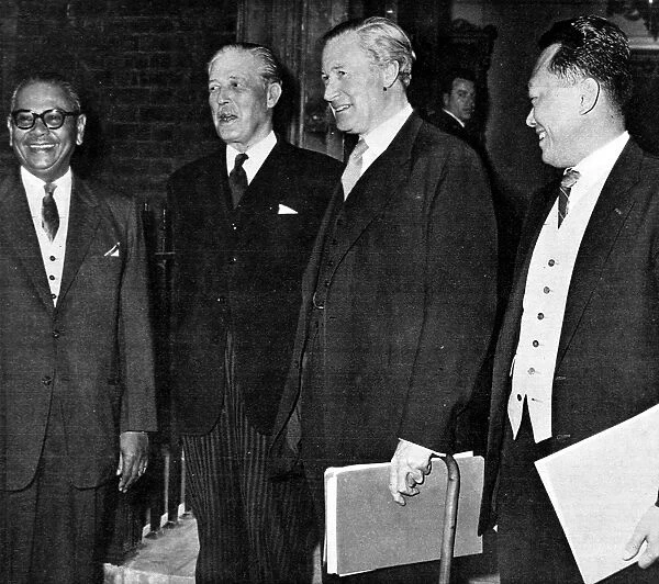 Tunku Abdul Rahman, Harold Macmillan, Duncan Sandys and Lee