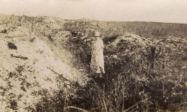Woman visiting the Western Front after the First World War