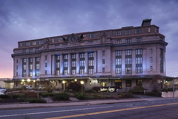 USA, Pennsylvania, Scranton, exterior of former Scranton Railroad Station, now a hotel