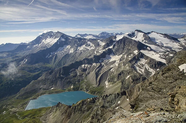 A view of the alps between Orco Valley and Vanoise, seen from the top of Basei Peak