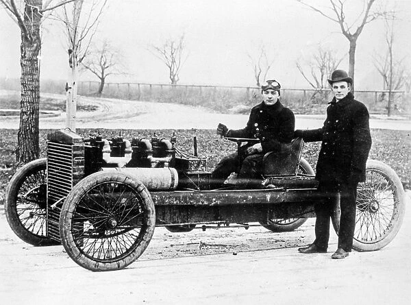 0084861. OLDFIELD & FORD, 1902.. Barney Oldfield, Henry Ford and the 999 Racer