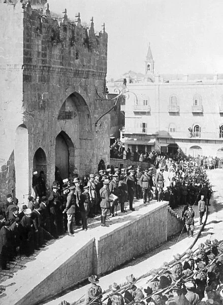 ALLENBY ENTERING JERUSALEM. Sir Edmund Allenby and his troops entering Jerusalem