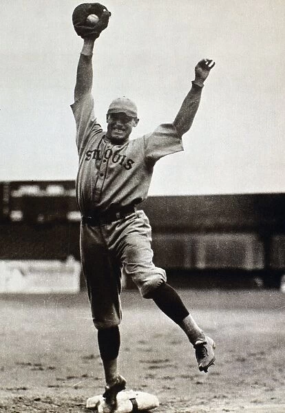 American baseball player, nicknamed Gorgeous George. Photographed while with the St. Louis Browns, early 20th century