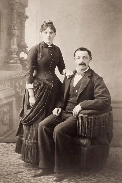 AMERICAN COUPLE, 1880s. Original cabinet photograph