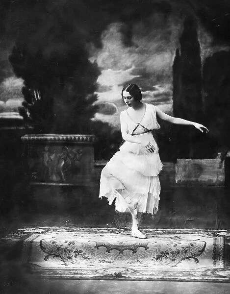 ANNA PAVLOVA (1885-1931). Russian dancer. Photographed in 1913