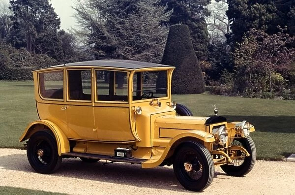 AUTO: DAIMLER, 1913. 1913 Daimler, 30 h. p