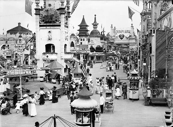 CONEY ISLAND: LUNA PARK. Luna Park amusement park, Coney Island, Brooklyn, New York. Photograph, c1910-1915