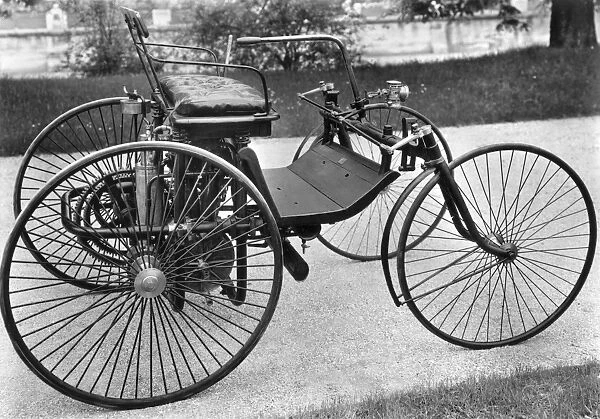 Daimler Automobile, 1889