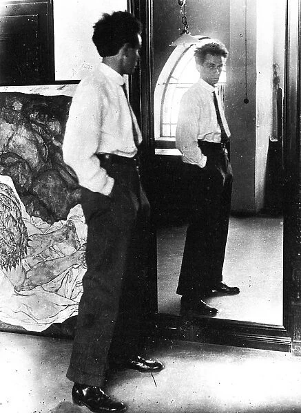 EGON SCHIELE (1890-1918). Austrian painter. Photographed in his studio, 1915