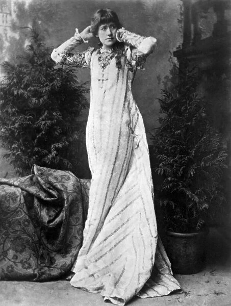ELLEN TERRY (1847-1928). English actress