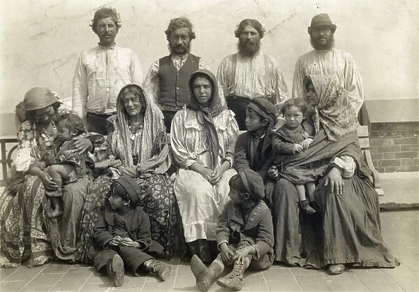ELLIS ISLAND: FAMILY, 1906. Portrait of a Roma family from Serbia at Ellis Island