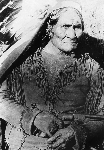 GERONIMO (1829-1909). American Apache leader. Photographed by William E. Irwin at Fort Sill