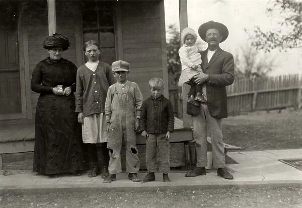 HINE: FARM OWNERS, 1913. The Benkendorfer family on their cotton farm near West, Texas