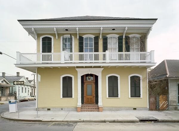 LOUISIANA: NEW ORLEANS. A house on Pauger Street in the Faubourg Marigny neighborhood