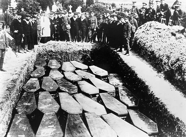 LUSITANIA: COMMON GRAVE. Victims of the sinking of the RMS Lusitania by German
