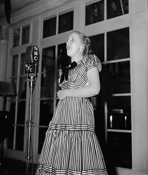 MARGARET TRUMAN (1924-2008). American singer and writer; daughter of Harry S. Truman