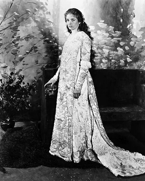 MAUDE ADAMS (1872-1953). American actress