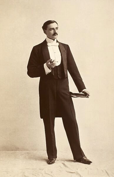 MENs FASHION, 1895. Alfred Hickman as Little Billee in the play Trilby, based