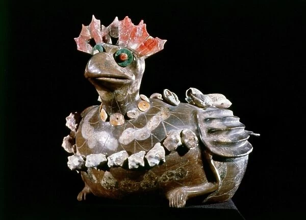 MEXICO: TEOTIHUACAN. Ceramic vase in the shape of a turkey, from Teotihuacan, Mexico, 3rd-6th century A. D