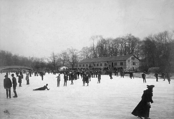 NEW YORK: ICE SKATING. Ice skating on the lake in Central Park. Photographed 1905