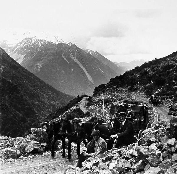 NEW ZEALAND: COACHES, 1900. Passenger coaches crossing Arthurs Pass, Malvern County
