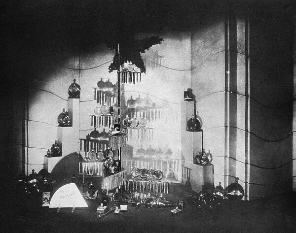 PERFUME DISPLAY, 1929. Perfume window display at the Franklin Simon & Company department store