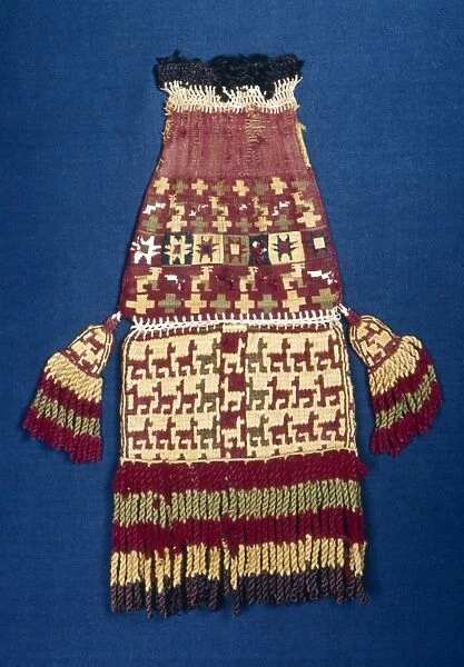 PERU: NAZCA POUCH. Woven pouch from the Nazca civillization of southern Peru, c200 B. C. -600 A. D
