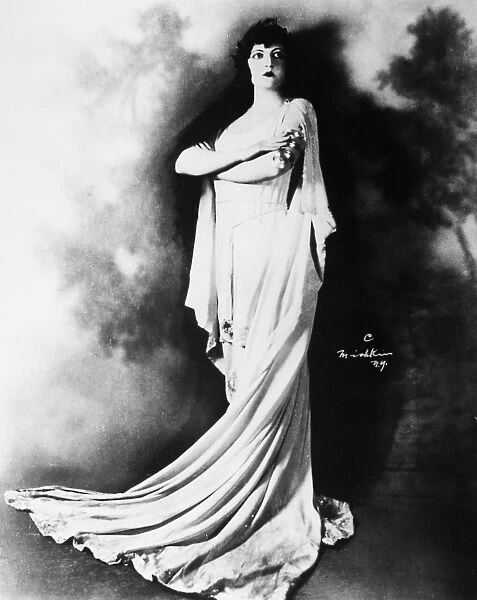 ROSA PONSELLE (1897-1981). American soprano. Photographed c1925