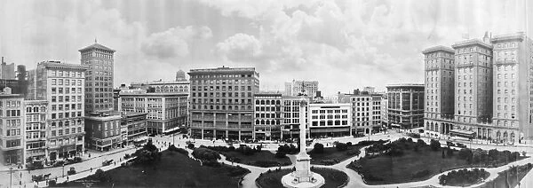 SAN FRANCISCO, c1910. Union Square in San Francisco, California. Photograph, c1910