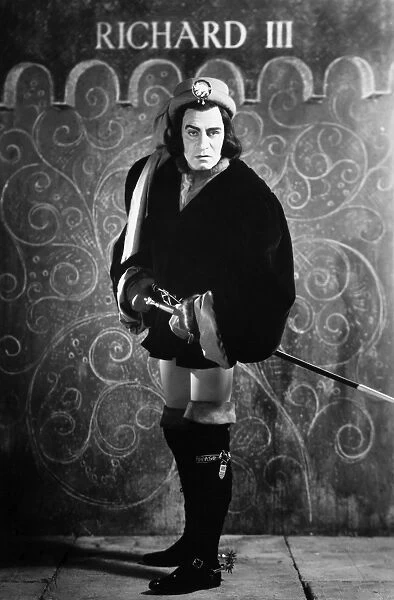 SHAKESPEARE: RICHARD III. Laurence Olivier in the title role of the 1956 film production of William Shakespeares Richard III
