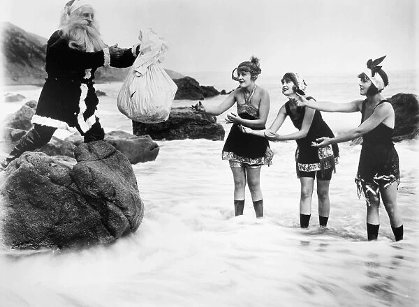 SILENT FILM STILL. Phyllis Haver (far right) in a scene from Thirty Years of Fun