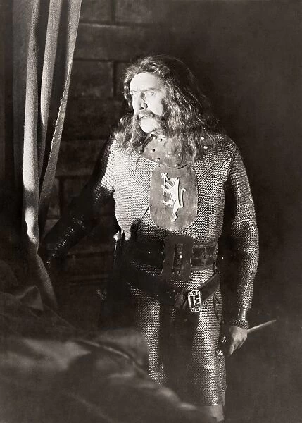SIR HERBERT BEERBOHM TREE (1853-1917). English actor-manager. In the title role of Macbeth