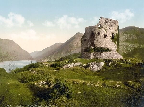 SNOWDONIA NATIONAL PARK. The ruins of Dolbadarn Castle, Llanberis in Snowdonia National Park