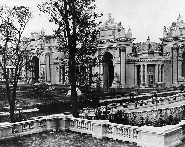 ST. LOUIS WORLDs FAIR, 1904. The Palace of Liberal Arts at the St. Louis Worlds Fair