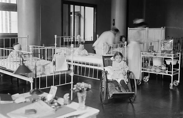 ST. LUKEs HOSPITAL, c1910. The childrens ward at St. Lukes Hospital in New York City