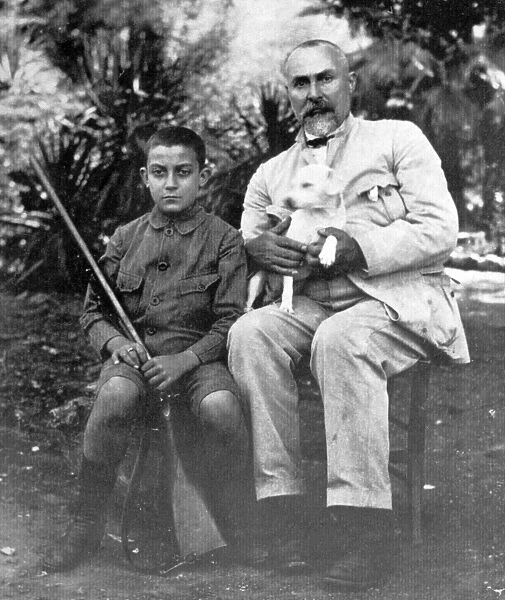 VITO CASCIO FERRO (1862-1945). Sicilian gangster. Photographed with his nephew, c1920