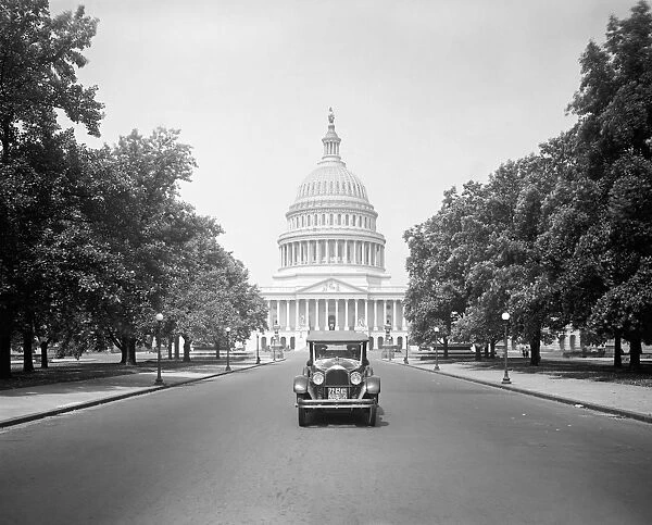 WASHINGTON, D. C. c1915. A Paige automobile on the street in Washington, D. C. Photograph