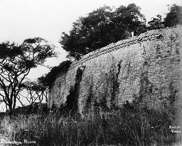 ZIMBABWE: RUINS. Outer wall of the ruins of Great Zimbabwe in Zimbabwe. Photograph