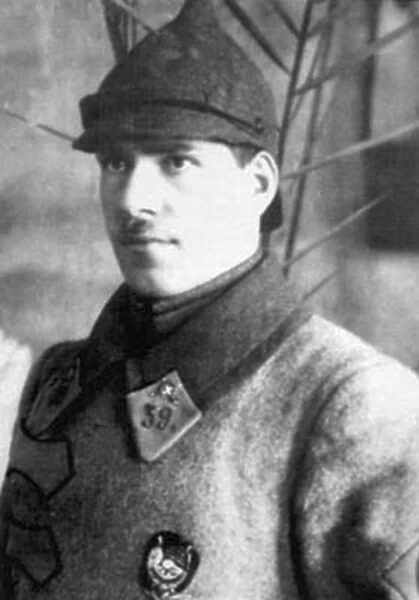 Georgy zhukov, the commander of the 39th buzuluk cavalry regiment, 7th cavalry division samara in 1923