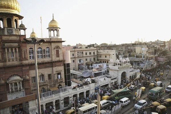 India, Delhi, Chandni Chowk, view of busy street in old town