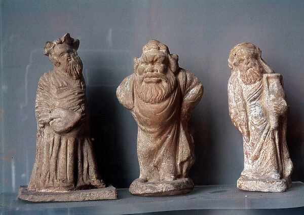 Actor statuettes of the Comedie in terracotta. antique greece