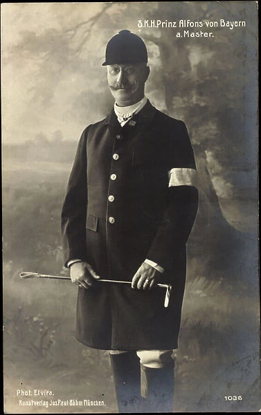 Ak S. K. H. Prince Alfons of Bavaria in equestrian uniform, riding crop (b  /  w photo)