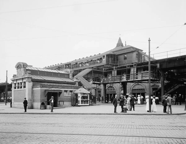 Atlantic Avenue, subway entrance, Brooklyn, N. Y. c. 1910-20 (b  /  w photo)